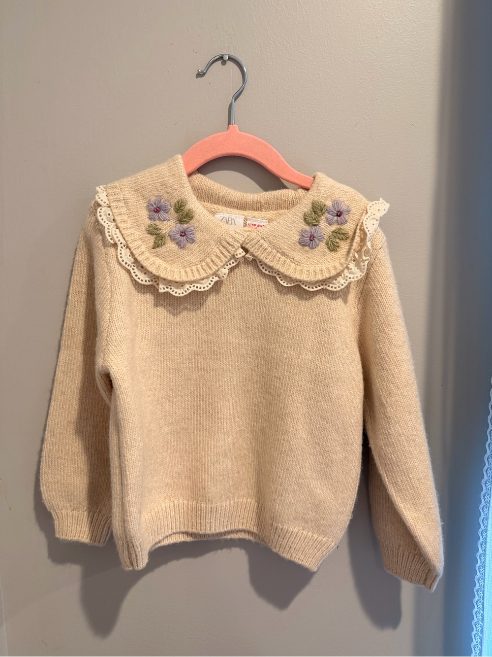 Zara Beige Sweater with Embroidered Purple Flowers and Lace Collar